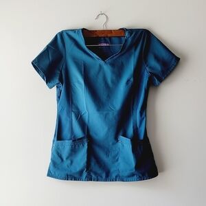 Yoga blue/ green color nursing top scrub size S‎